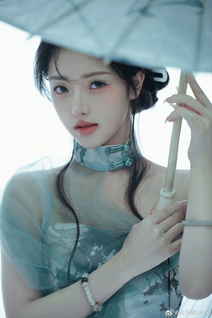 热辣滚烫 封面